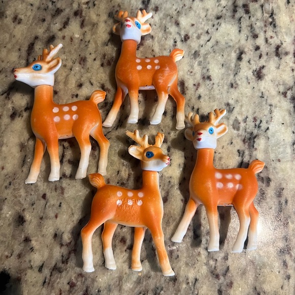 Vintage 1950’s 1960’s Rubber Deer Lot - Picture 1 of 8